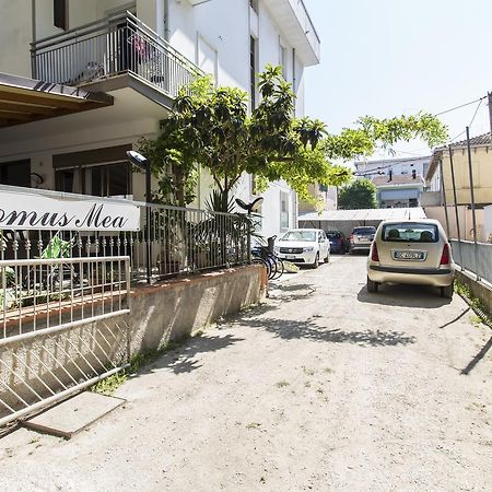 Hotel Domus Mea Cattolica Exterior foto